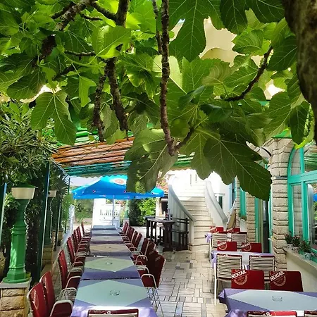 Pansion Duda Pensjonat 3*